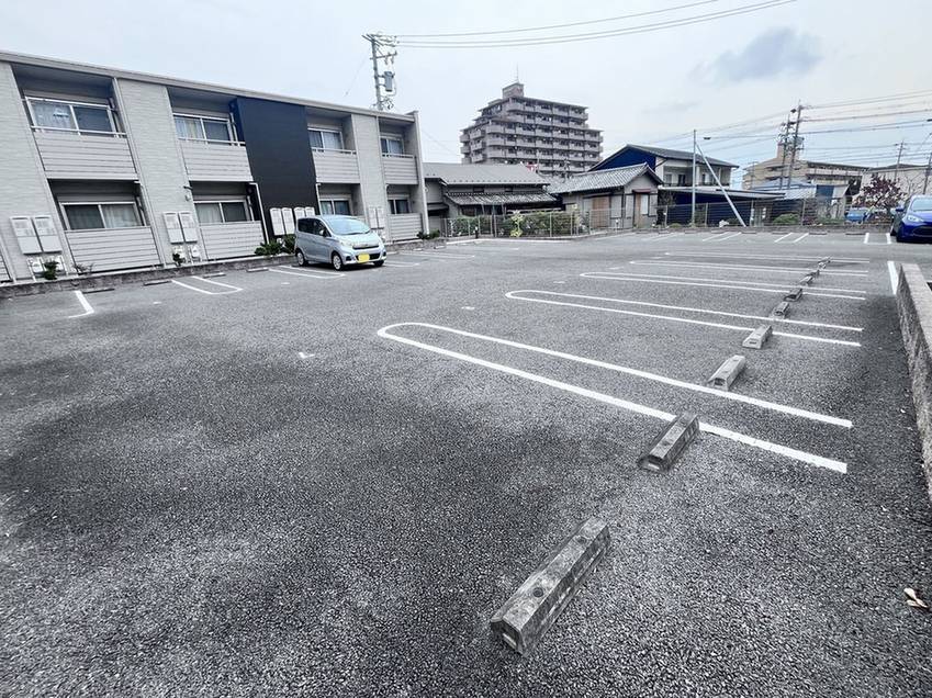 クレイノ八重