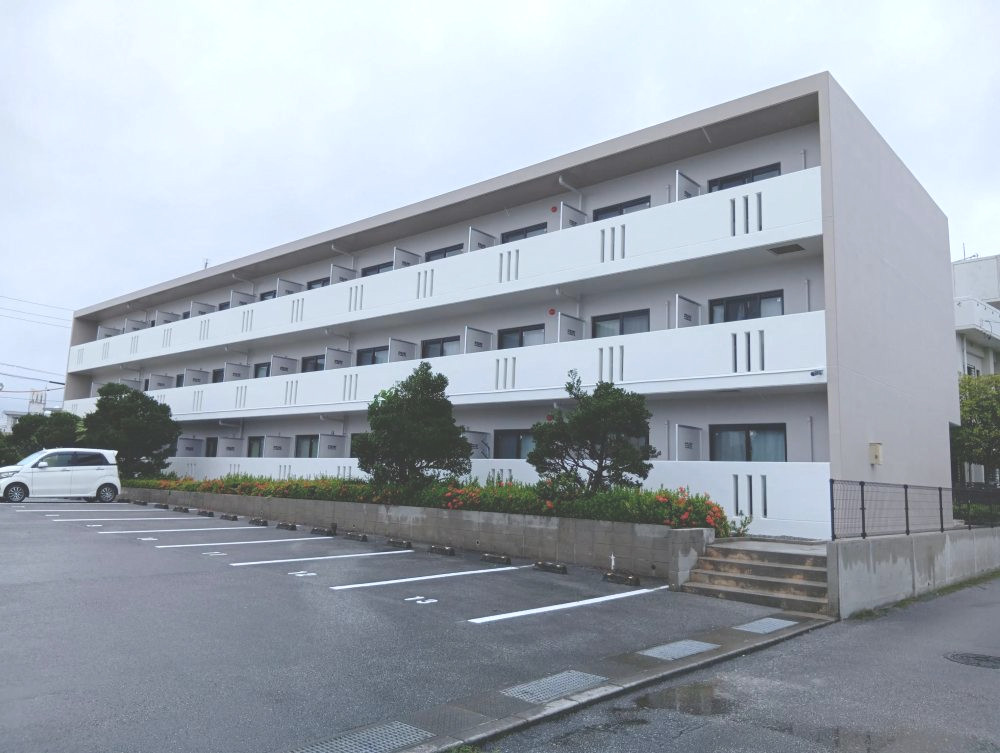 レオパレス琉球